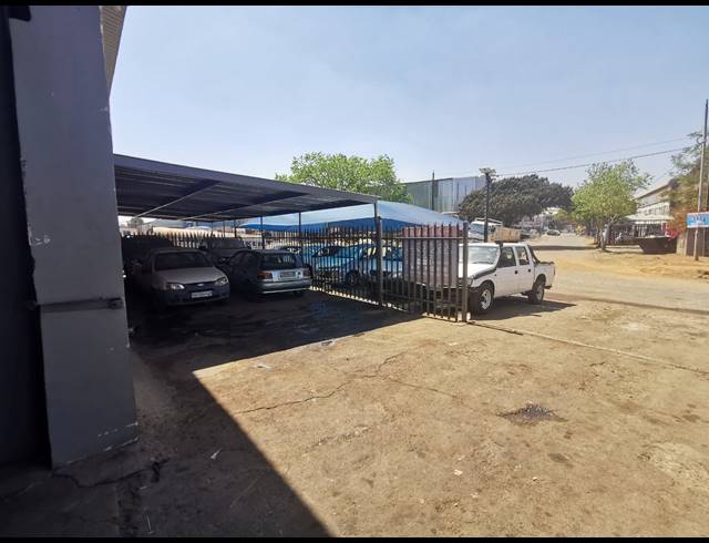 1,000M² FACTORY TO LET IN GERMISTON INDUSTRIAL